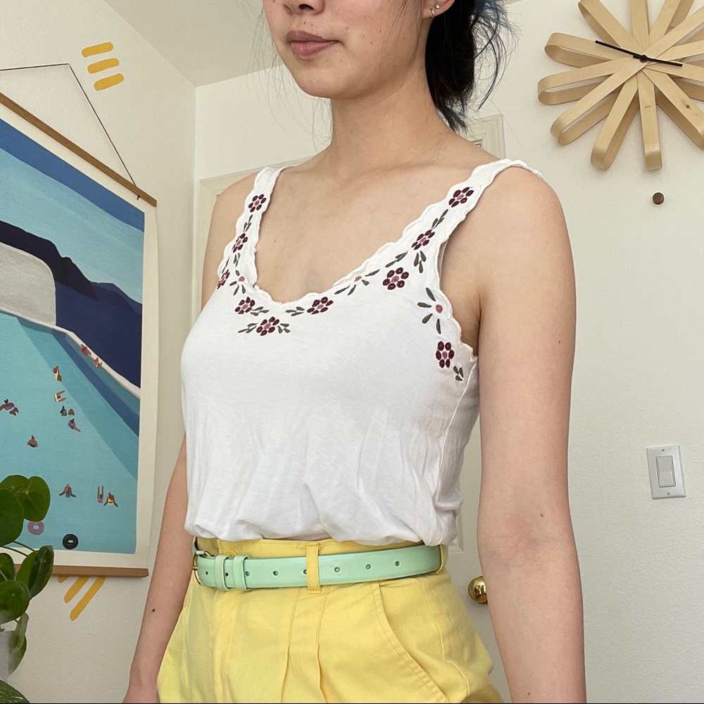 american eagle aerie soft & sexy scalloped floral embroidered tank